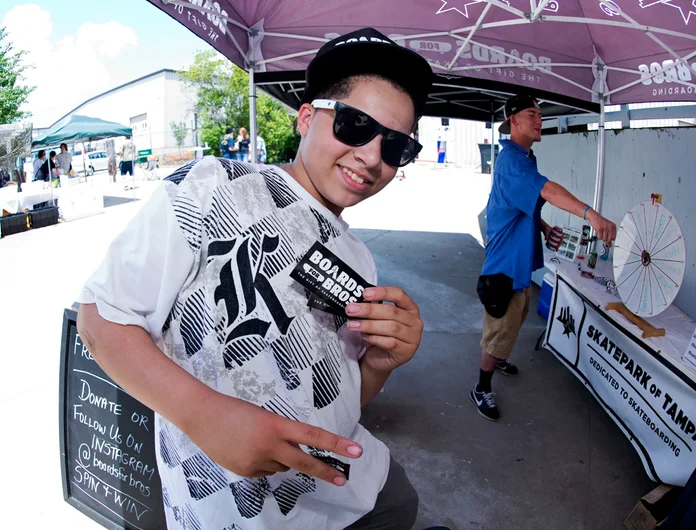 <!--daatlsun-->

Boards For Bros keeping things fun out back with games n’ such.  Follow a good cause!  @Boardsforbros


