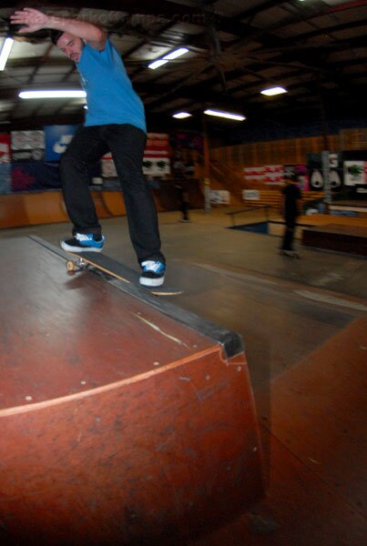 Filmer Joe Pellham - smith grind