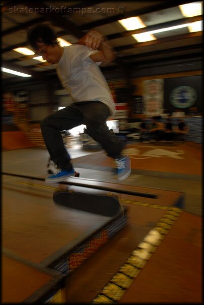 Tommy Presley - nollie flip