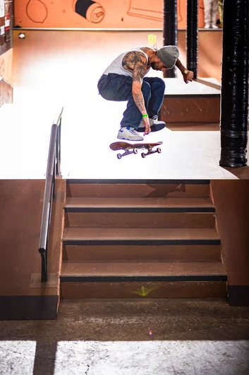 G’s Up, Hoez Down.. TJ Rogers, stomps a Switch Pop-Shuv.

<!--tampapro23day2-->