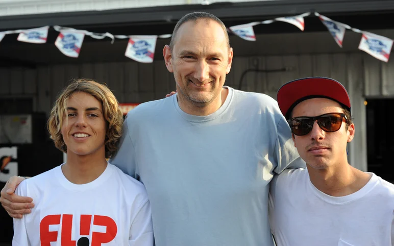 <!--tampapro2014d2-->

See, Luan must be an alien -- he's wearing those sunglasses so we can't see his alien eyes. Oh, and that's Curren Caples and Ian Deacon of Flip Skateboards covering for him.