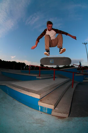 <!--copa15-->

Cameron lofting a nice Kickflip over the bump to stairs.