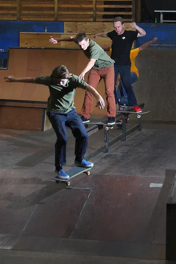 <!--2017coursepart2-->
Party Slide.