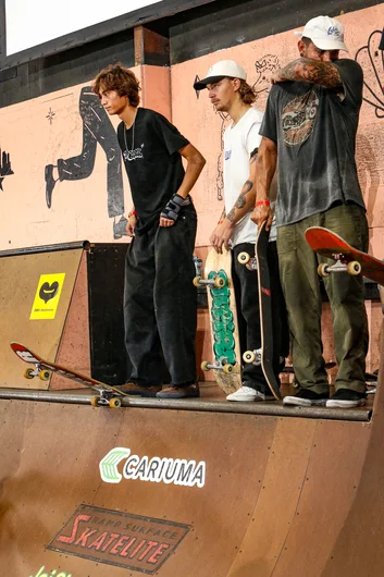 Aight time to get into the Last Chance Qualifiers. The course is hot and muggy as hell, but the kids are making it happen anyway.
<!--fridayam2023lastchance-->