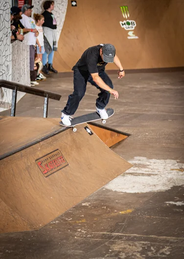 Carlos pinching the coping into the China bank

<!--tampapro22qualifiers-->