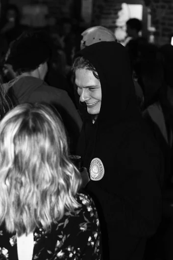 <!--ta14-sunn-->
How can the ladies resist Eric McKenney with that smile.