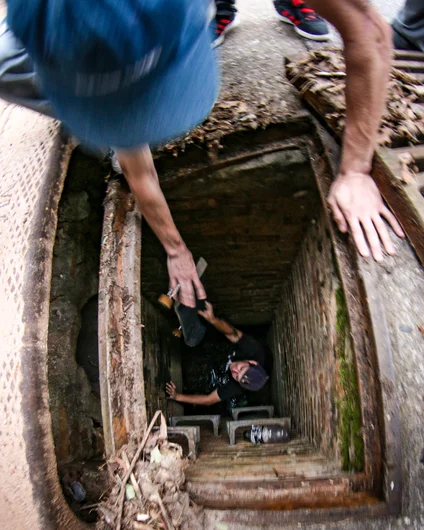 Pete lost his board trying to save Wes’ board and Marse went down into the sewer to save it. Real teamwork right there.


<!--atl2023trip-->