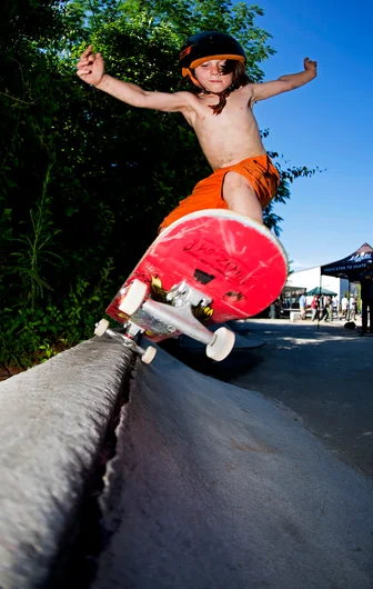 <!--daatlfriday-->

Son of skatepark owner Lil’ Owings ain’t afraid to hit the crete!