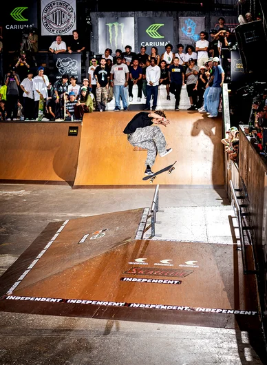 Lazer Crawford performing 1 of 100s of Kickflip Front Blunt Slides we saw over the weekend. 

<!--tampam2022finals-->