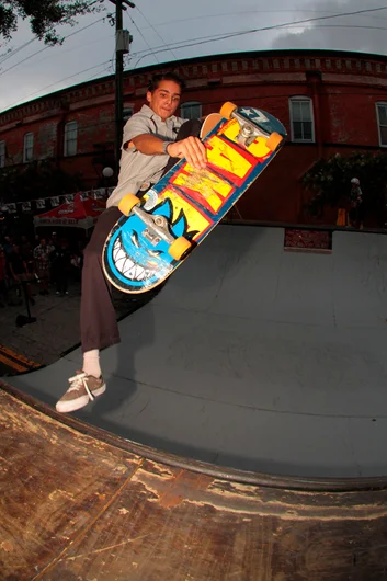 <!--bricks5year-->
Alejandro - Fast Plant.