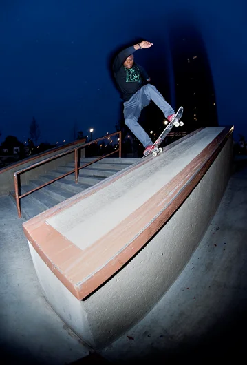 <!--dachiday2-->

Even after a long day of skating in adverse conditions Dashawn had enough juice to Noseblunt Slide the Hubba for one last photo.