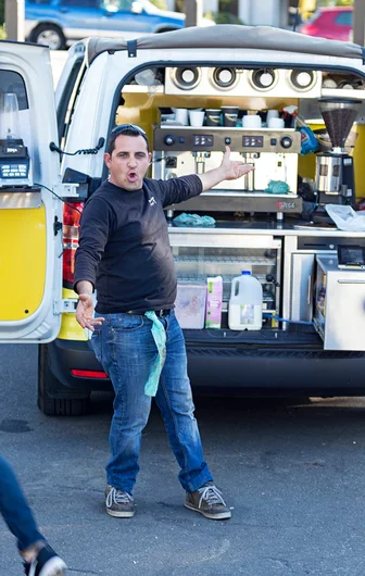 <!--daaus-qual-->

The crazy coffee guy is here!