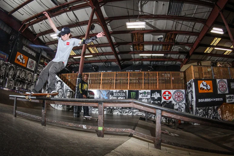 <!--bff2019-->

Wes Box : Front Feeble to Fakie