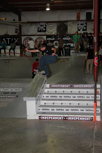 <!-- damnamATL2014sunday -->

Right after finals ended they heard straight into the Independent best trick where Chad Poore did a fakie 270 to front blunt down the hubba to win 1st place.