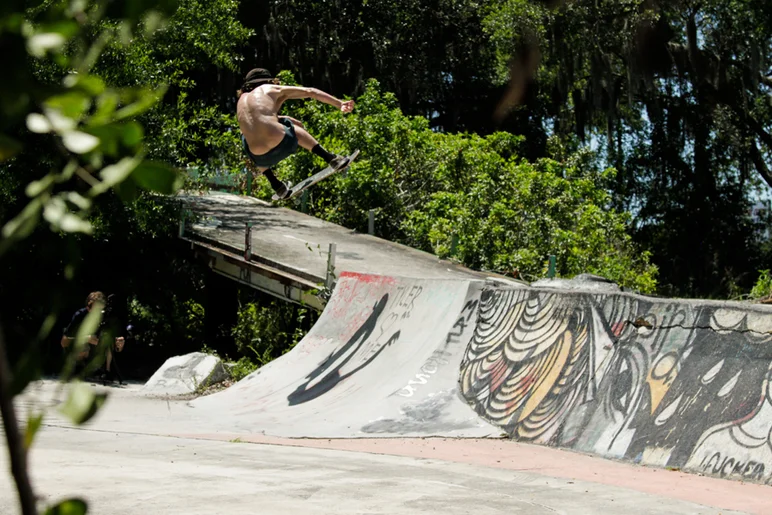 <!--kcc14-->

Taylor Kirby never stops skating - ollie in Brandenton.