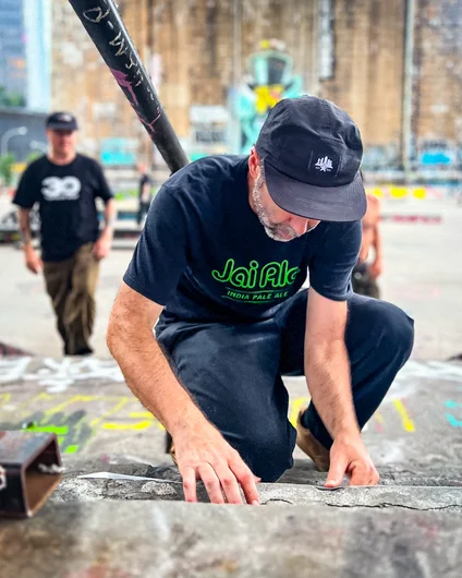 The Damn Commander stickering up the double set for Skater XL Best Trick. Shout out to Jai Alai!


<!--damnamnyc23-day2-->