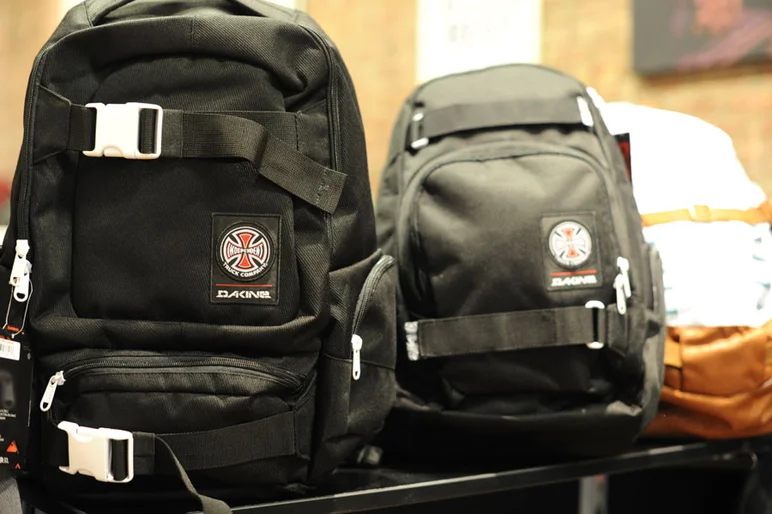 Over at the Dakine booth, they've got a tight looking Indy bag coming out soon.<!-- Agenda Trade Show in NYC 2013 -->