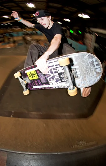 <!--am15friday-->

Eli Williams goes Full Frontal.