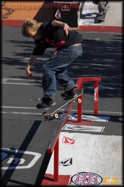 Chase Webb - kickflip back lip