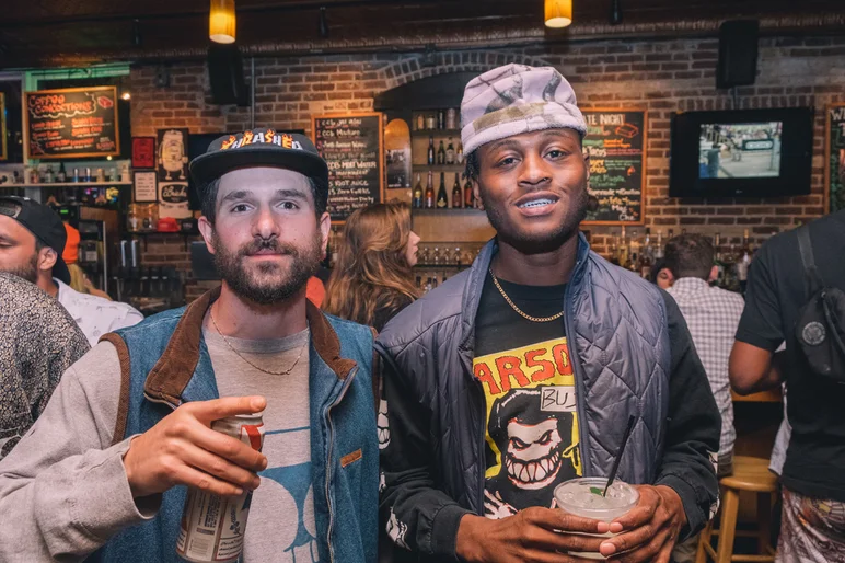 <!--pro19sunchill-->

Speaking of photographers...that's another FSEC member on the left. Marino used to shoot for SPoT back in the day.