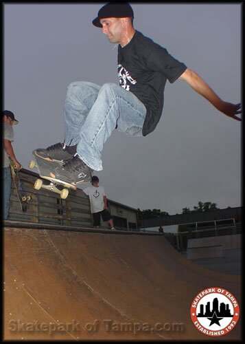 Pete Kelly - frontside ollie tail smack