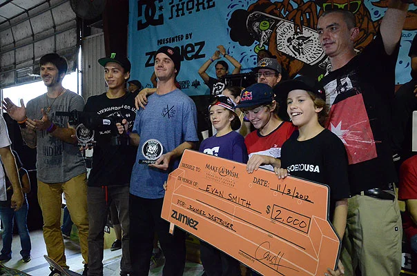 Evan Smith also won the Zumiez Destroyer Award and the whole DC Team came up to accept it on his behalf.<!-- Make-A-Wish Article -->