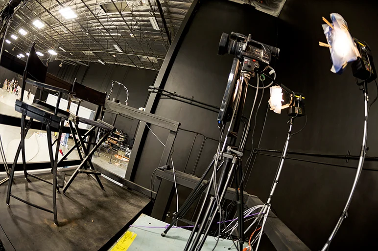 <!--dala18practice-->

Inside the actors' ETN Studio.
