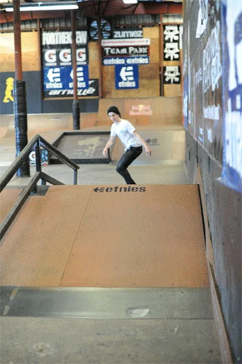 Axel Cruysberghs - backside 360 lip with bonus backside 180.<!-- etnies Free Day Benefiting Boards for Bros 2013 -->