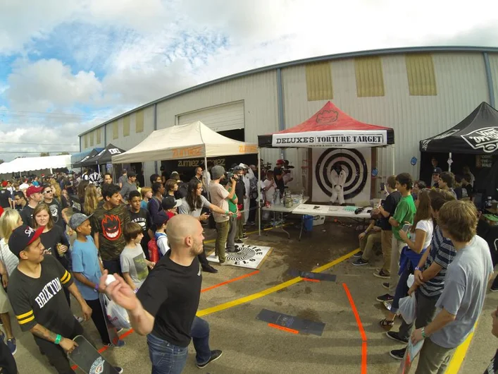 <!-- texasGoProNov13 -->

James Hardy egging his boss Jim Thiebaud for a good cause.