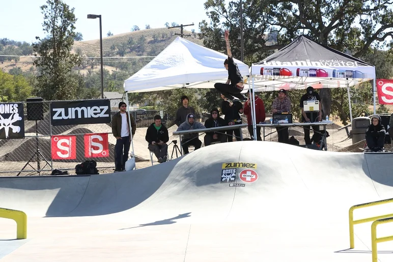 <!-- woodwardwest2013 -->

Jon Gagleon - fs blaster right in front of the judges.