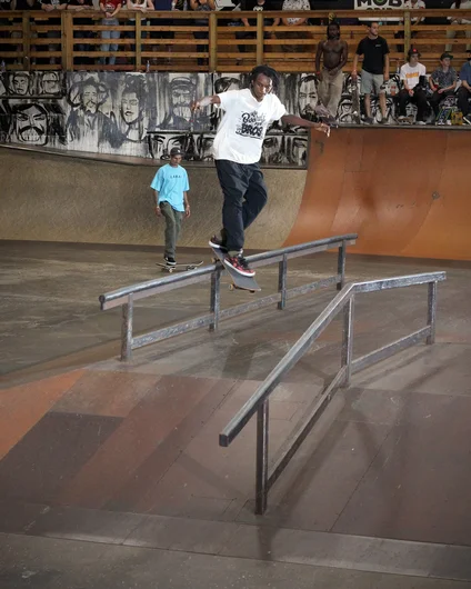 <!--sr19photos-->

Kris Clayton : Back Smith