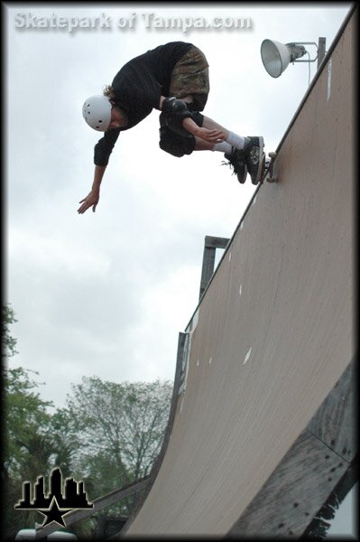 Ty Evans - pop shuv nose grind