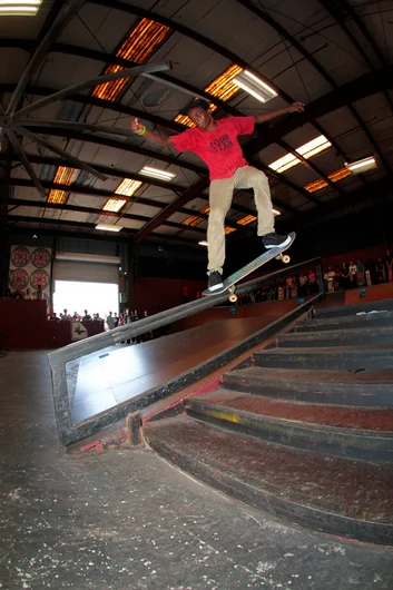 <!--sr15-->

Kris Clayton - Crooked Grind.