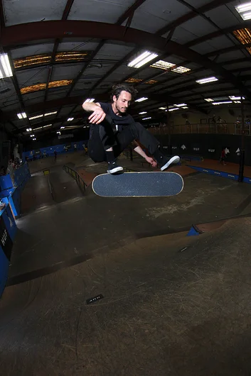 <!--soj17-->

Austyn sweated it out like a local all weekend in his Tampa kit - Halfcab Flip