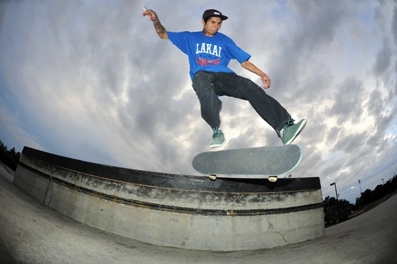 <!-- johhnyRomanoAAnov13 -->

Robby Kirkland can do magic on a ledge. Here's a hardflip backside tailslide.