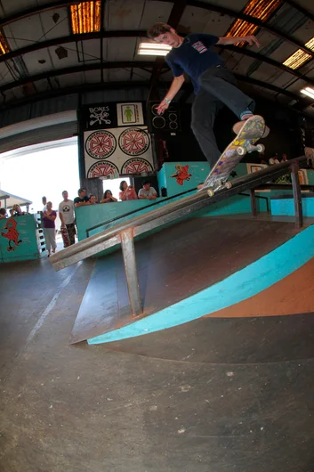 <!--sr16-->

Marse Farmer - FS Nose Blunt just missing his spot in the finals.
