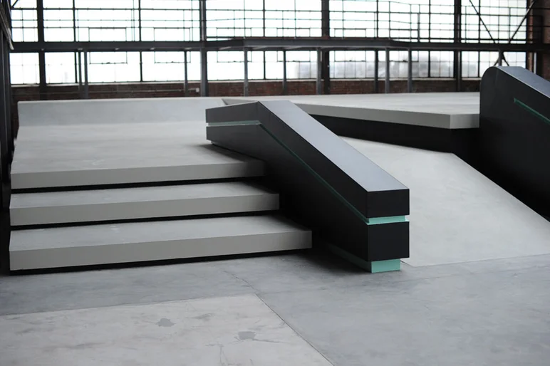 See you here at noon today.  If you can't make it, follow along with <a href=