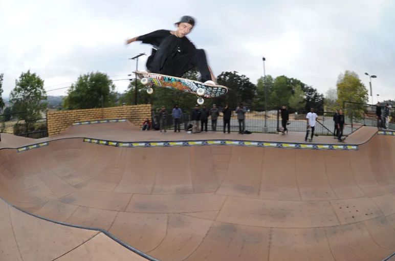 Charlie Blair  floats frontside.<!-- Damn Am Woodward 2012 -->