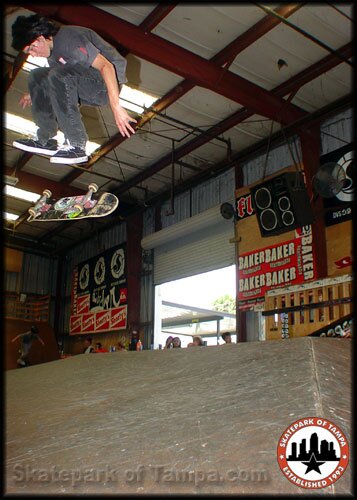 Chris Lehman - kickflip