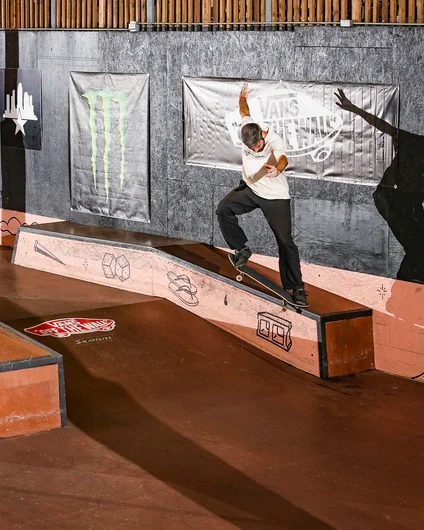 Eric skating Switch just like his namesake; Switch Crook for the Motor Lobby crew to kick things off!

<!--clashofthecrews23day2-->