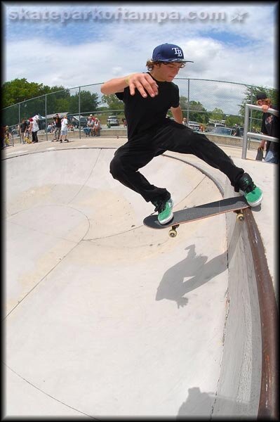 A much better photo of Jereme's tailslide