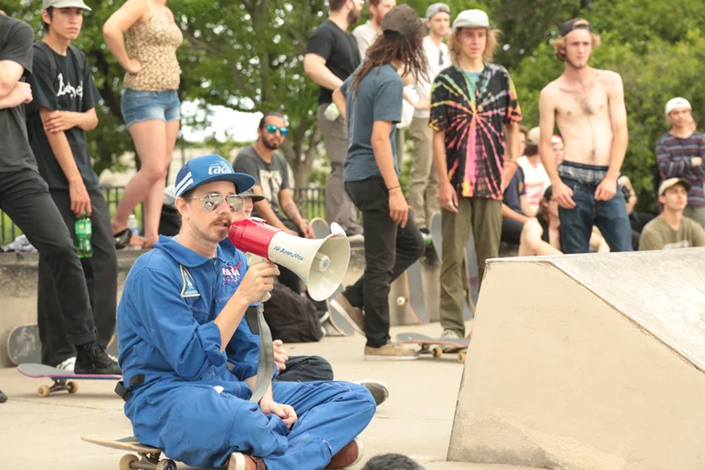 <!--lakaiflare-->

Chris Casey on the horn and killing it with the Nasa outfit.
