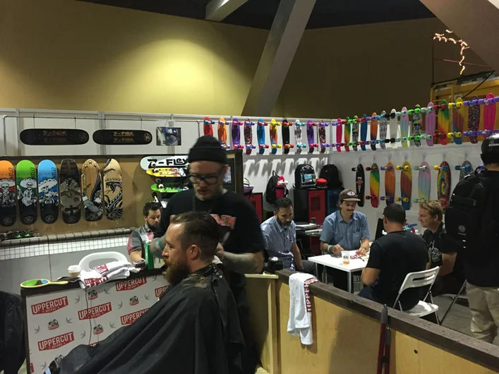 <!--agenda15-->

Haircuts in the Z booth. Never mind the haircuts, Z has a booth?
