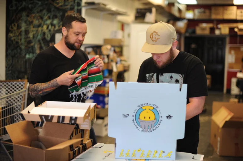 Wit-E Beats spent some time in the sweatshop line with us.<!-- SPoT 20 Year Nike SB Dunk Low Release -->