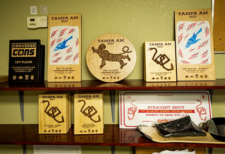 <!--am17thurs-->

Maybe if you’re lucky you can have one of these above your mantle piece, and you can tell your grandkids how you placed at Tampa…that's if you’re lucky that is.