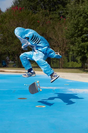 On this episode of Shark Tank, Atom does a kickflip in the Boards for Bros shark suit. Who wants to make a deal? <!--b4btexas21-->