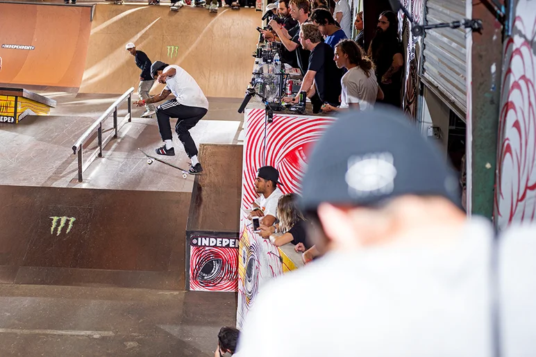 <!--pro18-sat-->

Felipe Gustavo got 4th in Indy’s Best Trick with this Switch Hardflip Backtail, Nice!!
