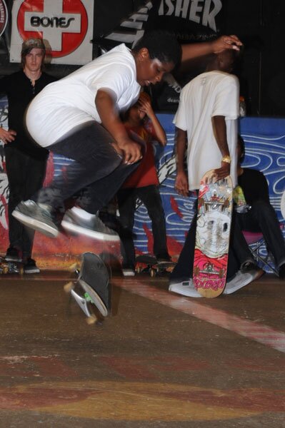 Antonius Johnson - kickflip