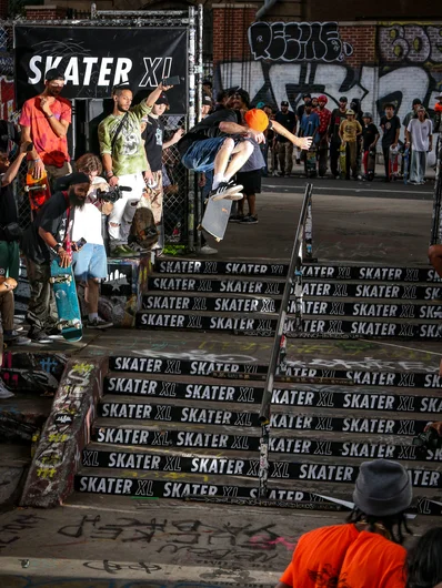Jake Kelley battled himself on this one. Kickflip down the set


<!--damnamnyc23-skaterxl-->