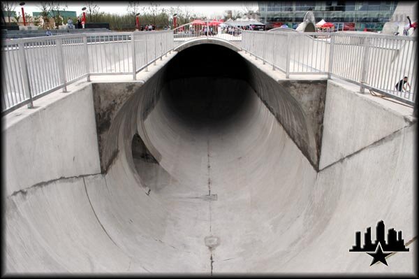 Some Big-Ass Chinese Skate Park - Fullpipe